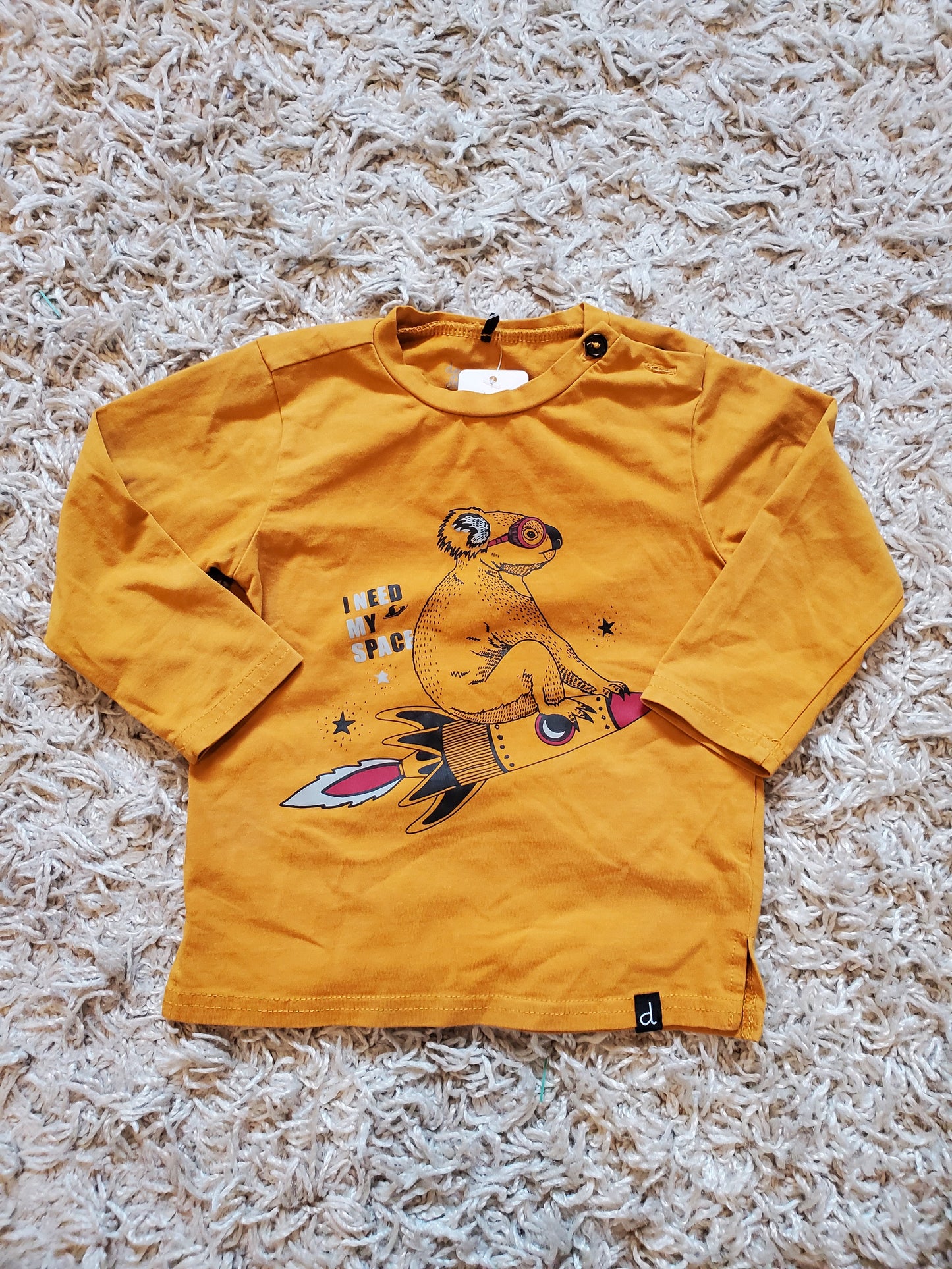 Deux par deux long sleeve t-shirt. Size 18 months. Excellent used condition.