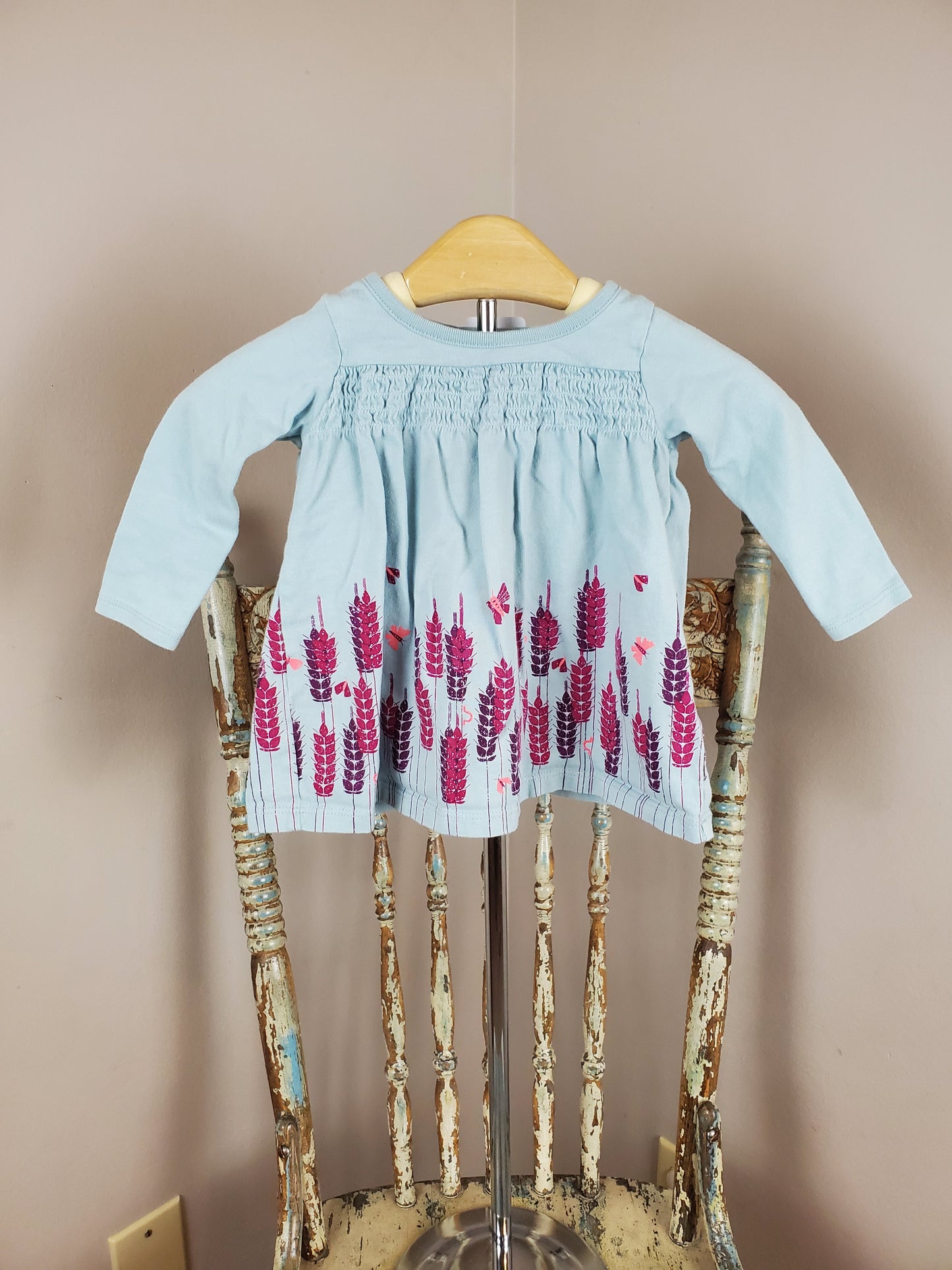 Tea baby dress. Size 3-6 months. Excellent used condition.