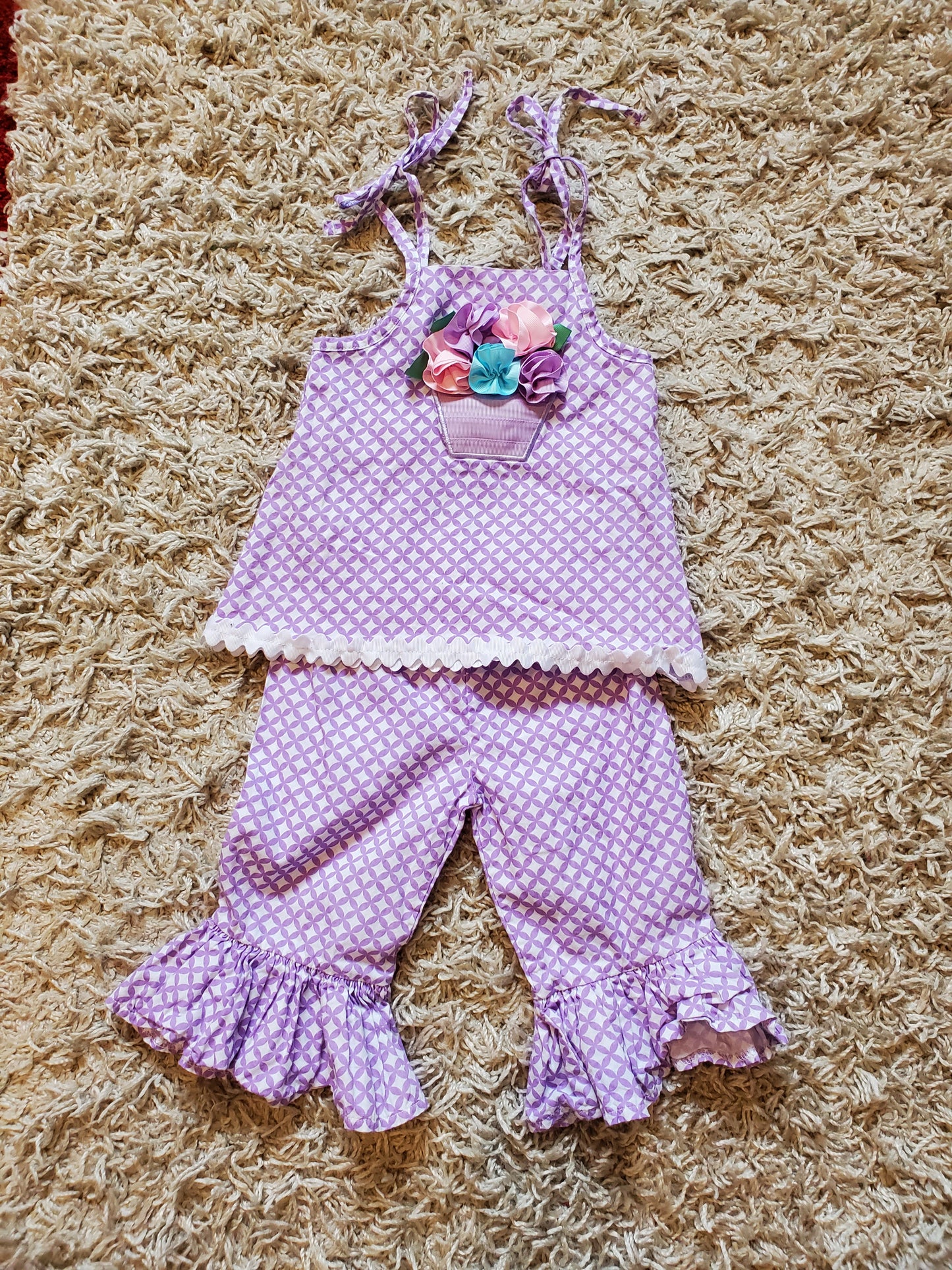 Mud Pie 2 piece. Size 12-18 months. Excellent condition. Spring outfit. Easter outfit.