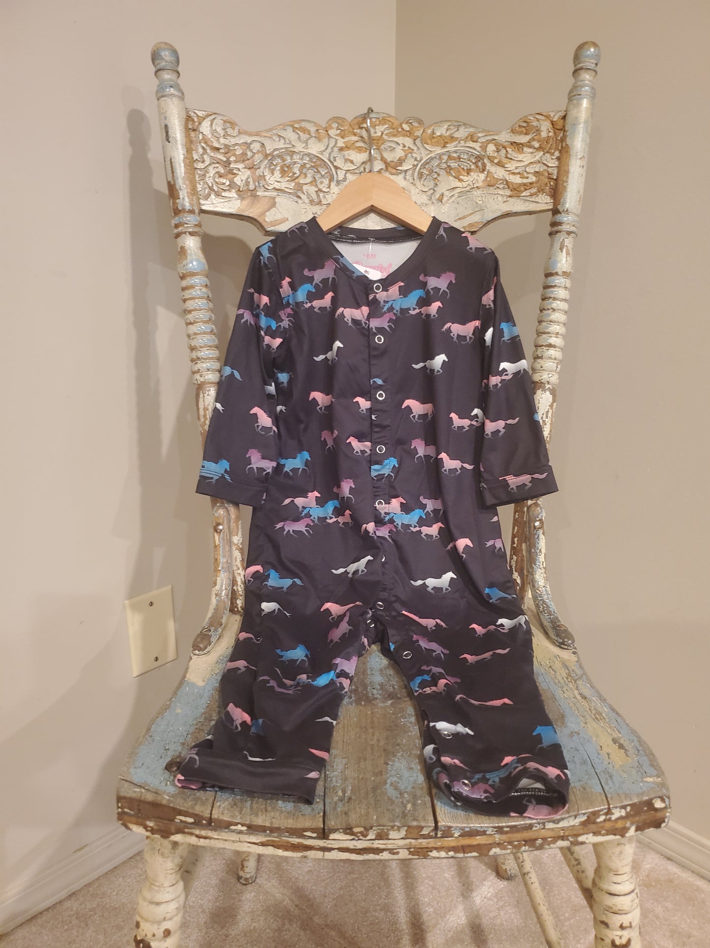 Cowgirl Hardware Romper size 18 months. Excellent used condition.