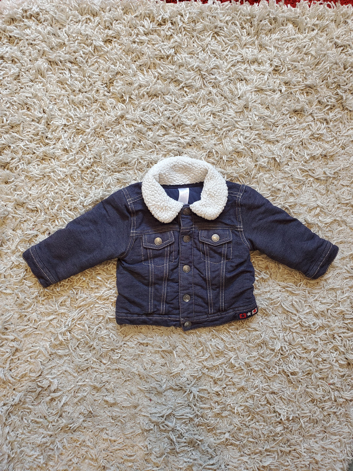 Little Me denim jacket. Size 12m. Lined with sherpa collar. Excellent used condition.
