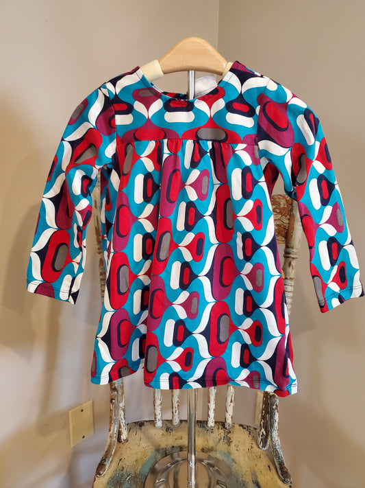 Hanna Andersson graphic print dress. Size 100 ( 3t). Very good used condition.