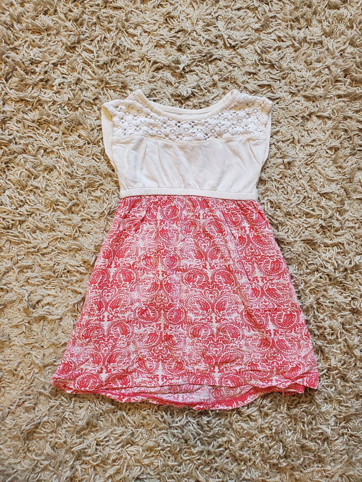 Tucker and Tate casual dress. Size 4T. Good used condition.