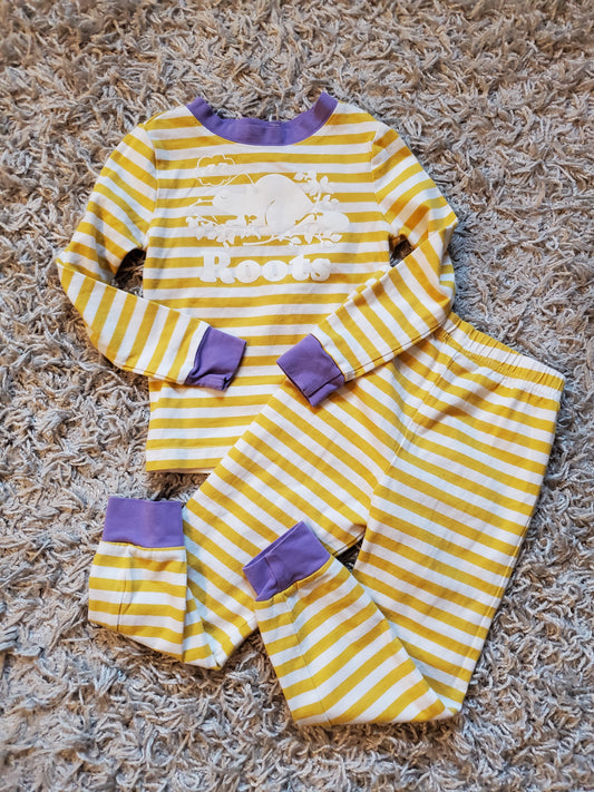 Roots Kids pajamas. Size 4T. Excellent used condition.