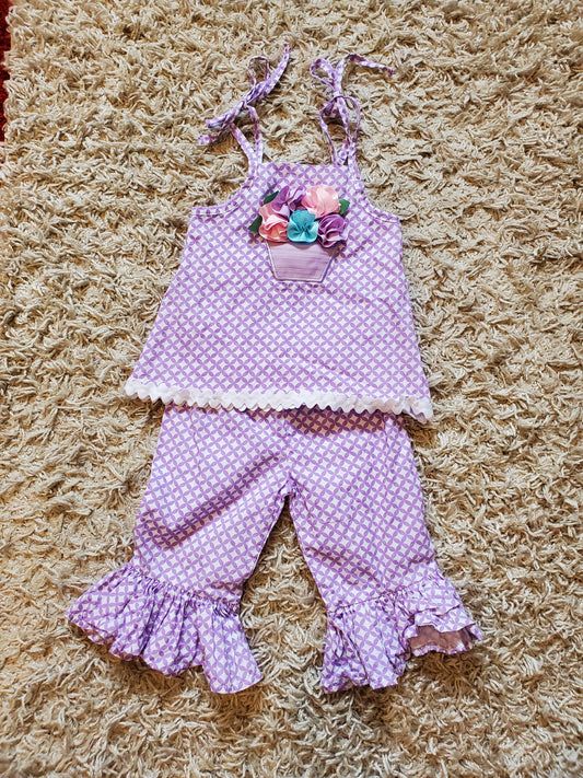 Mud Pie 2 piece. Size 12-18 months.  Excellent condition. Spring outfit.  Easter outfit.