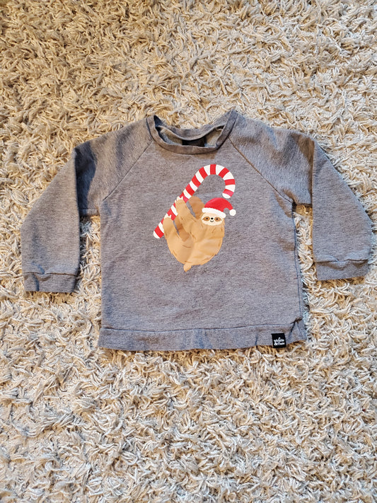 Whistle and Flute holiday inspired sweatshirt. Size 1-2 years. Excellent used condition.