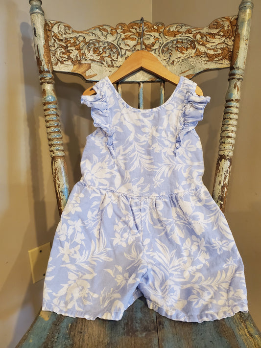 Nordstrom Shortall size 5. Linen and rayon blend. Very good used condition.