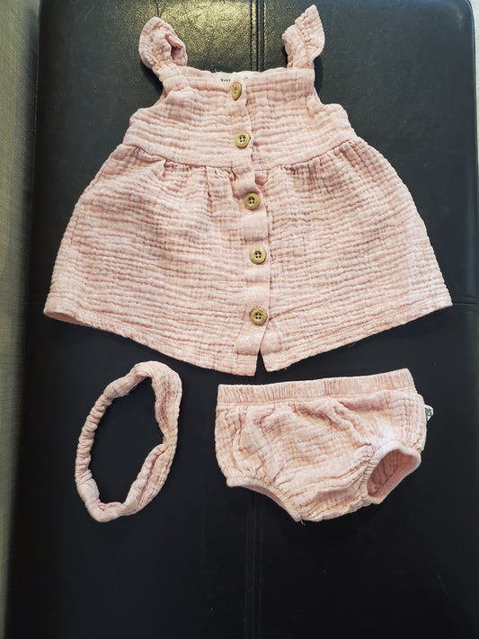 Rabbit and Bear dress with diaper cover and headband. Size 12 months. Excellent used condition.