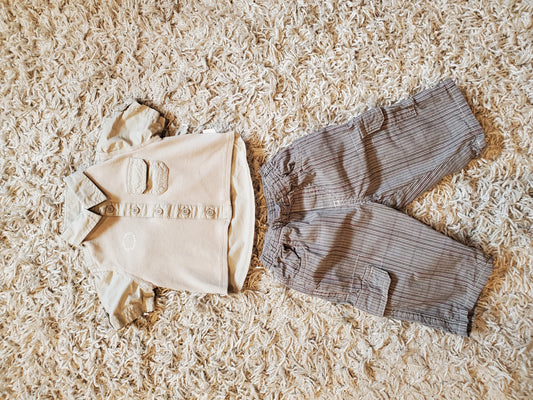 Mexx 2 piece outfit. Size 3-6 months. Excellent used condition.